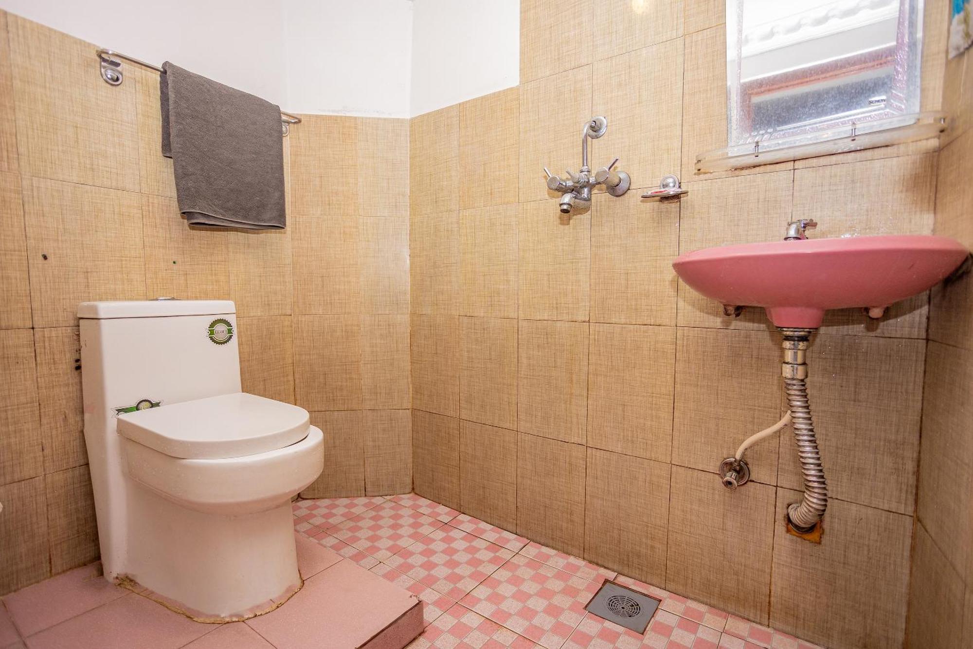 Oyo 821 Hotel Gauri Kathmandu Buitenkant foto